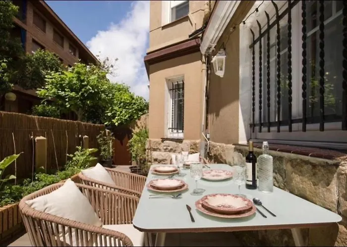 Large Terrace 3 Minutes From The Beach